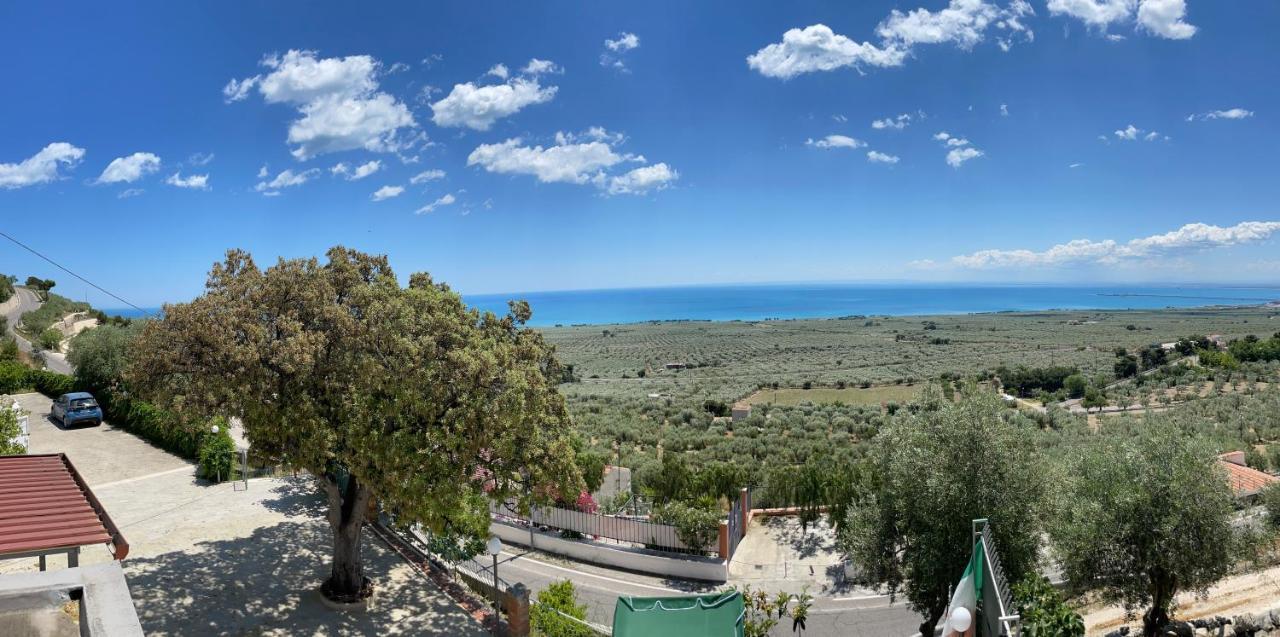 Villetta - Qui Dove Il Mare Luccica - Affitti Brevi Italia Monte SantʼAngelo Exterior foto